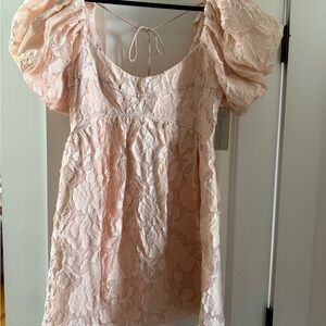 Storia Blush Floral Lace Puff Sleeve Blouse